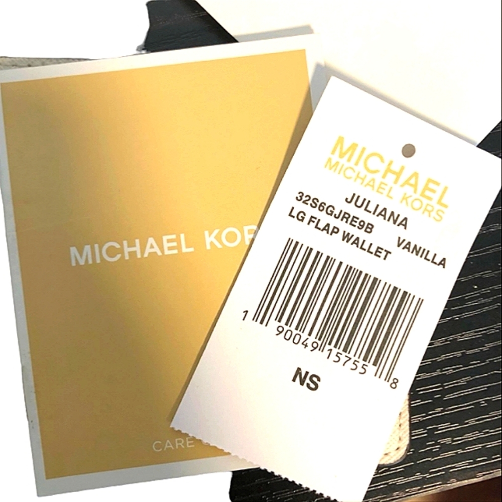 MICHAEL KORS JULIANA MONOGRAM VANILLA 3 PIECE WALLET SET NWT - Picture 6 of 6